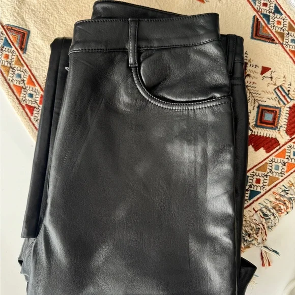 Aritzia Wilfred Melina Black Vegan Leather High Rise Pants - Picture 11 of 11